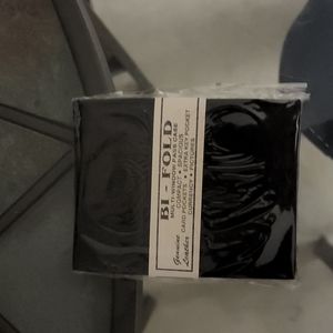 Mens Bi-fold wallets